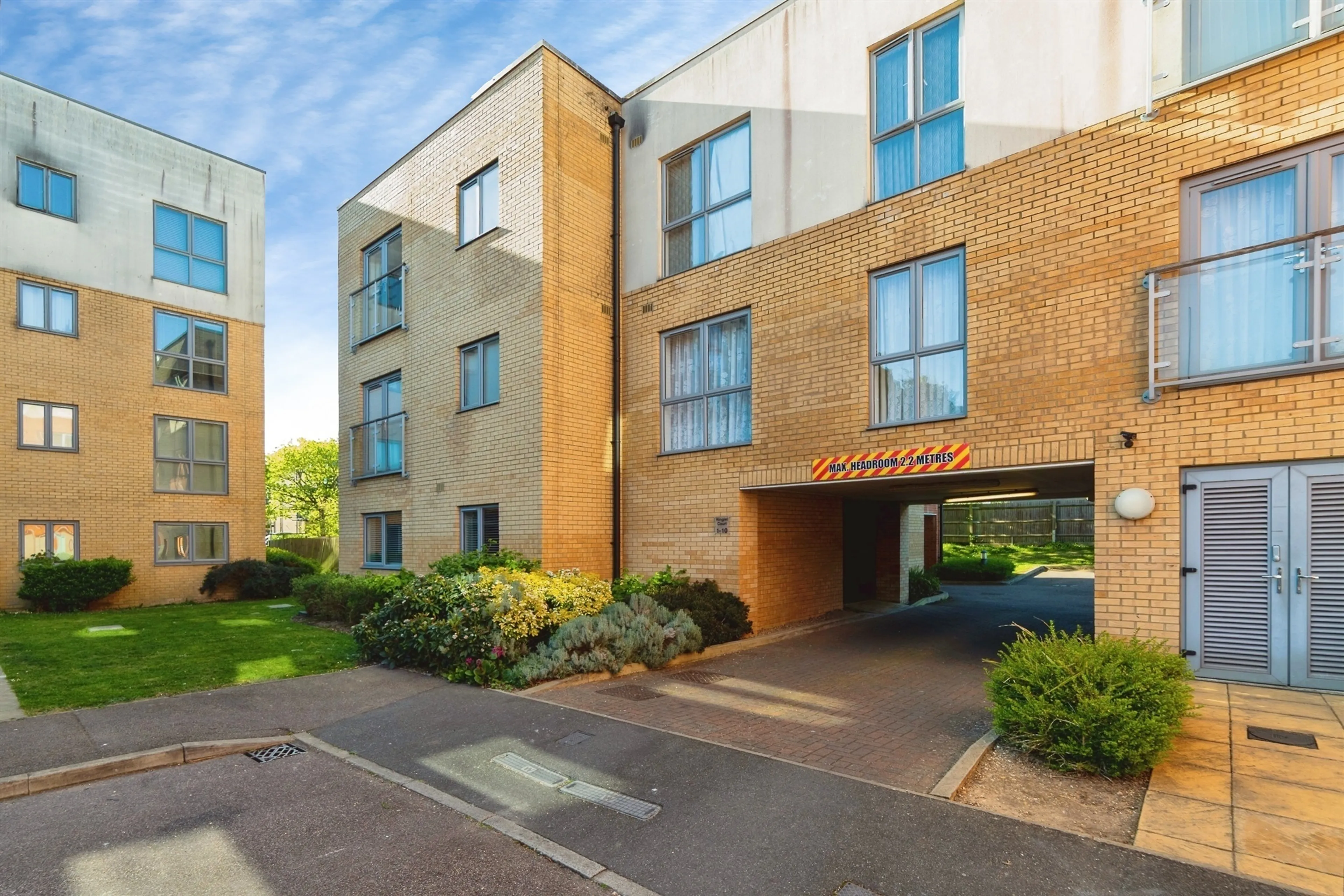Property photo 11