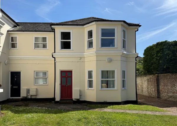 St. Michaels Road, Worthing, BN11