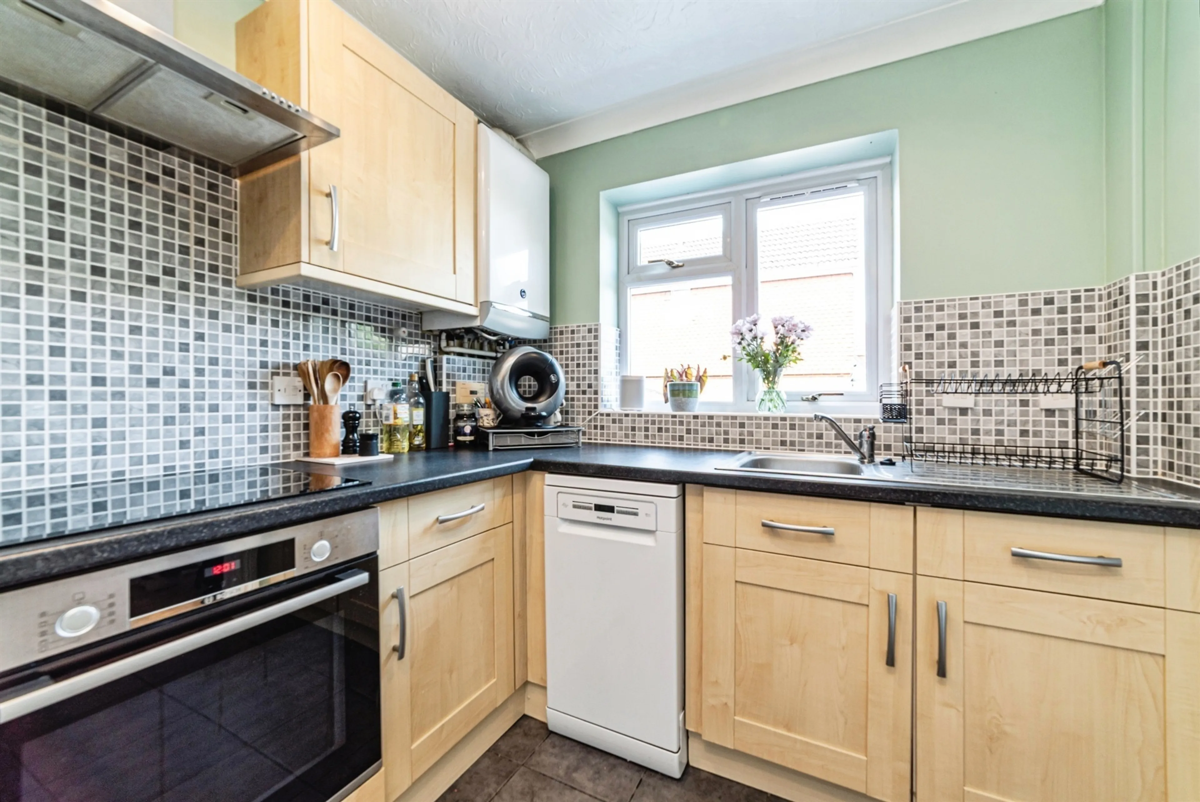 Property photo 11