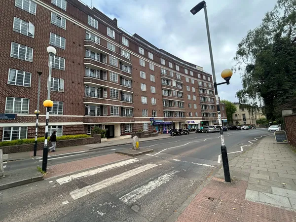 Queens Court, Clifton