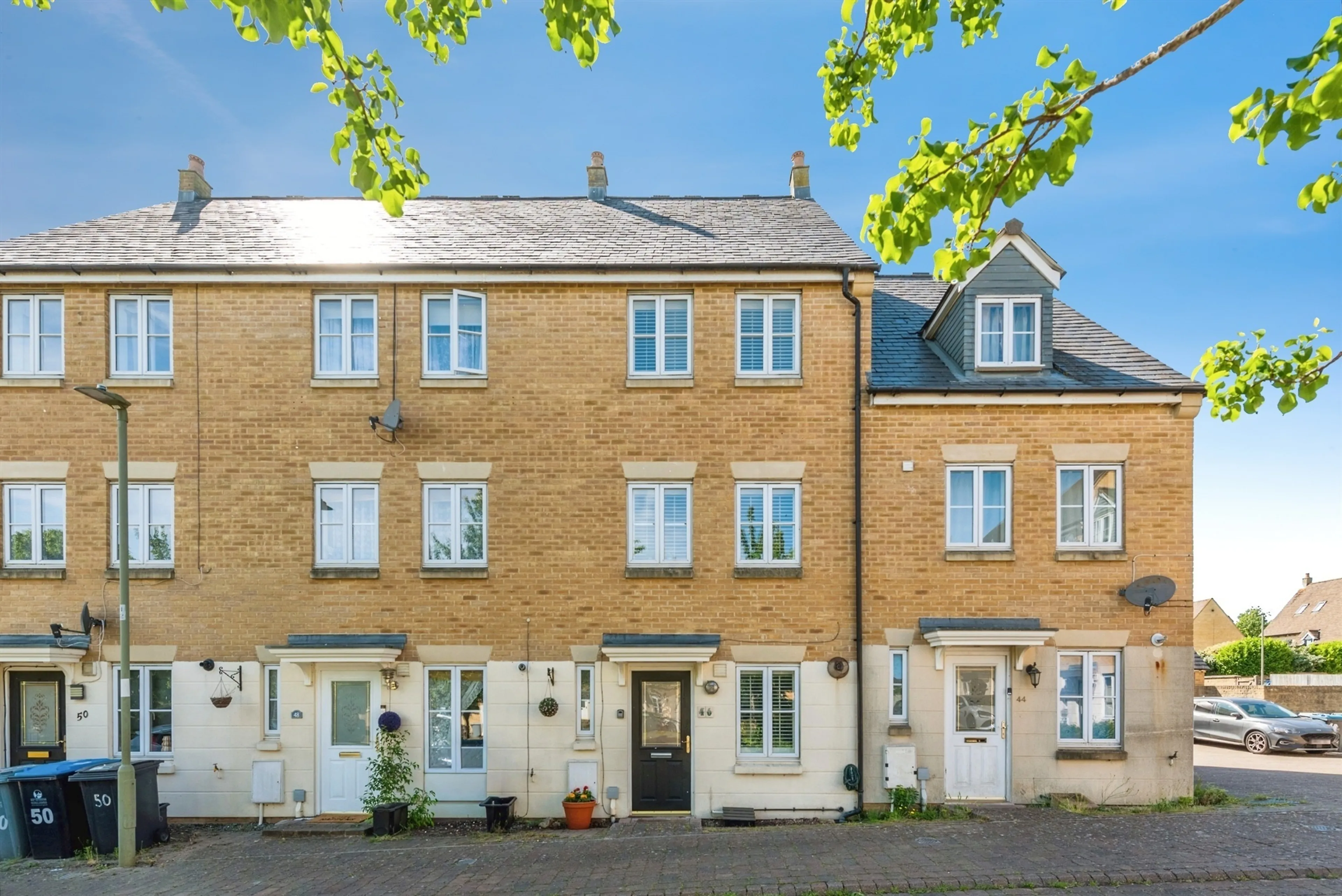 Property photo 0