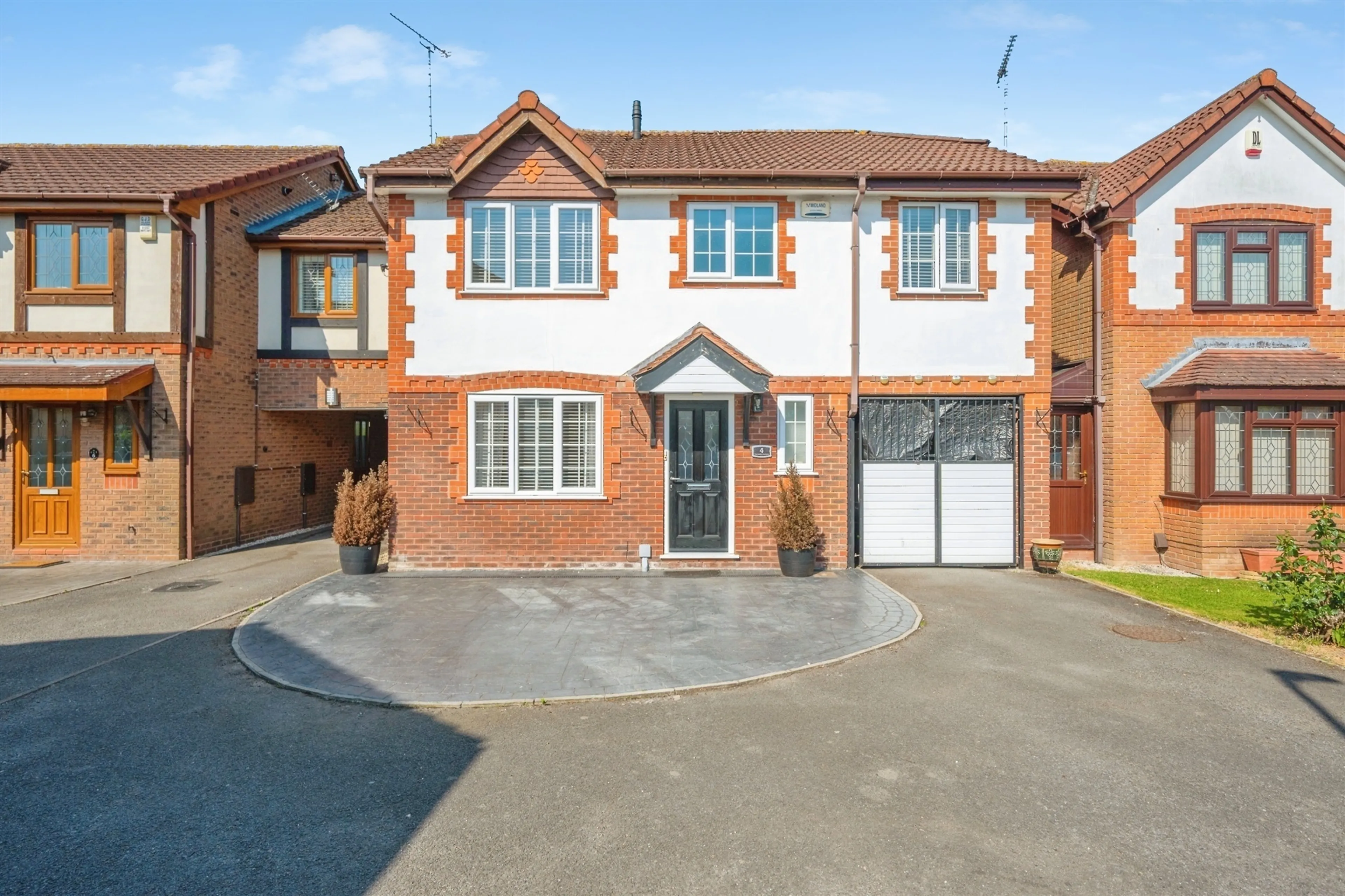 Property photo 0
