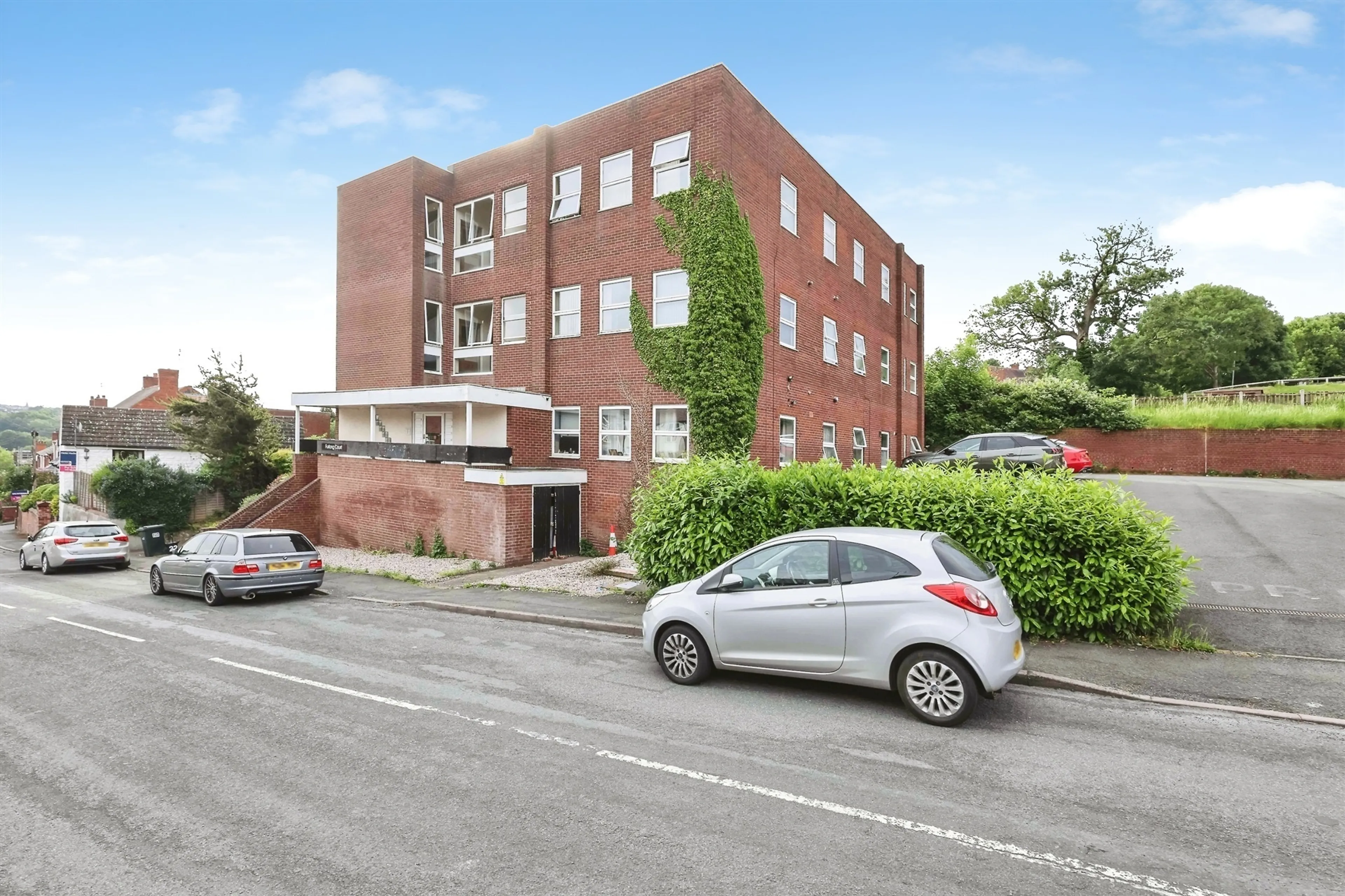 Property photo 0