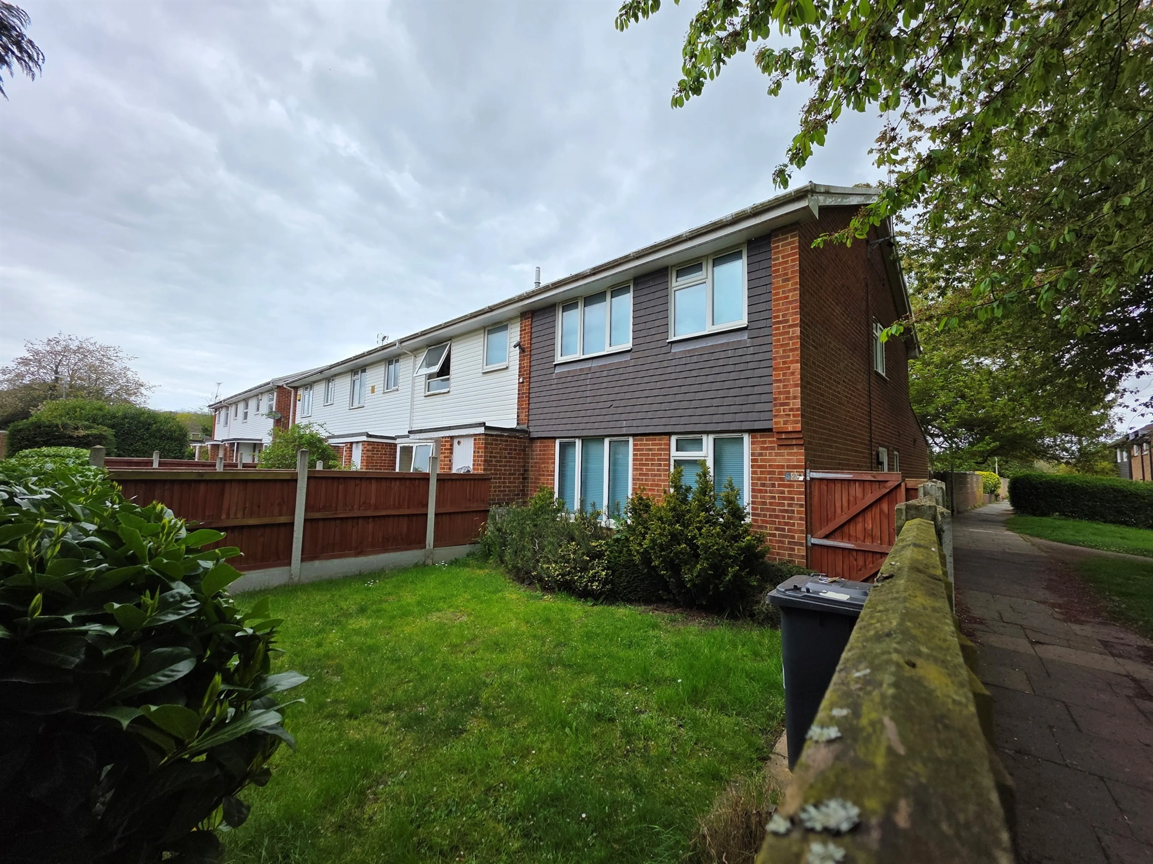 Property photo 0