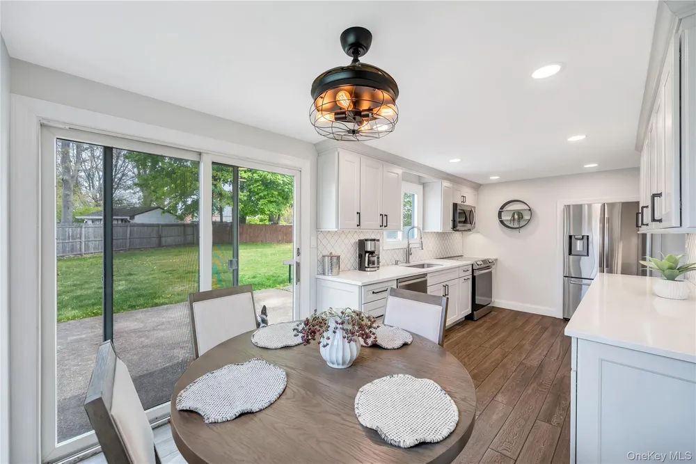 55 Starfire Dr, Centereach, NY 11720