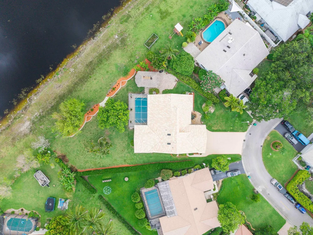 11240 SW 1st St, Coral Springs, FL 33071