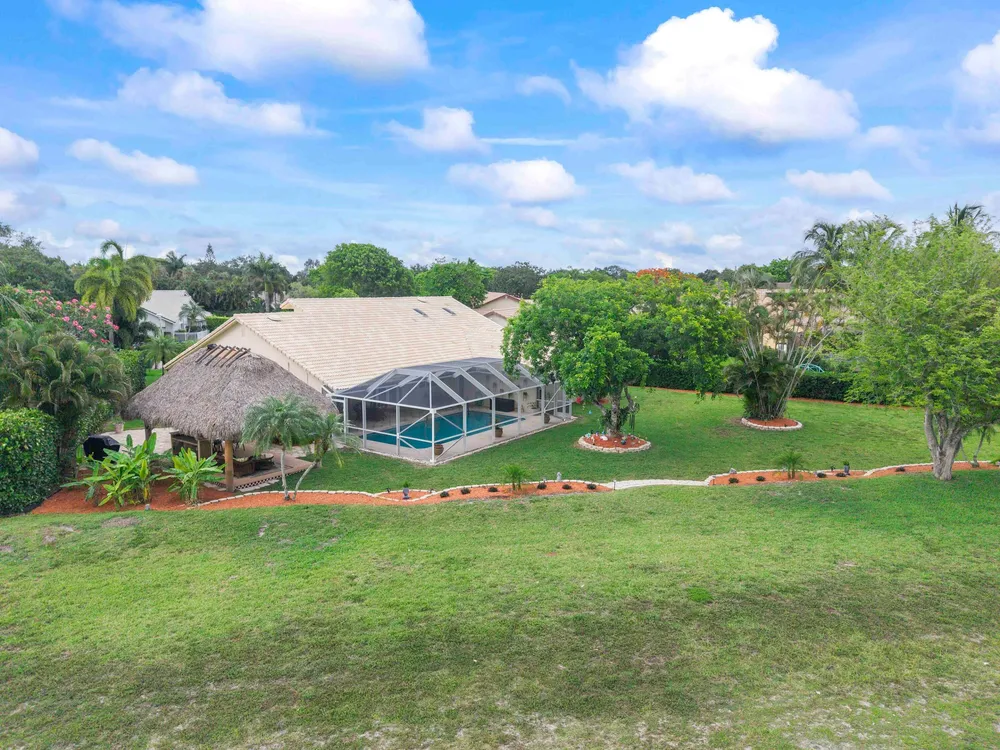 11240 SW 1st St, Coral Springs, FL 33071