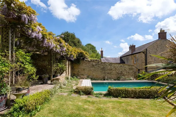 West Milton, Bridport, DT6 photo 54