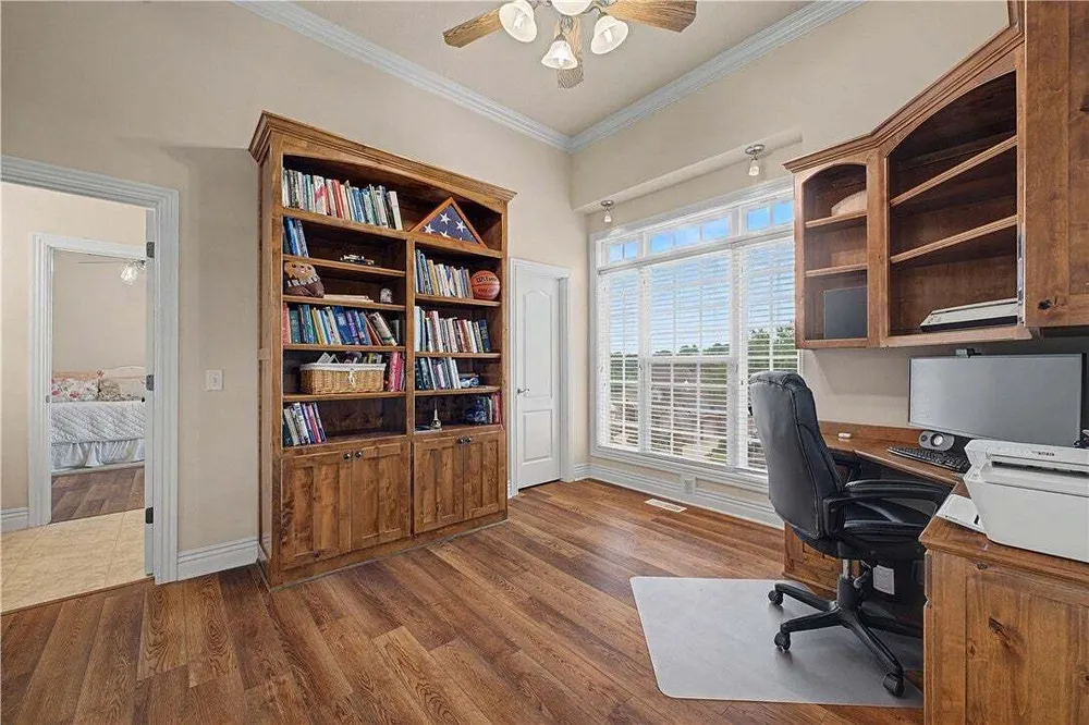 3701 NW Creekstone Blvd, Bentonville, AR 72712