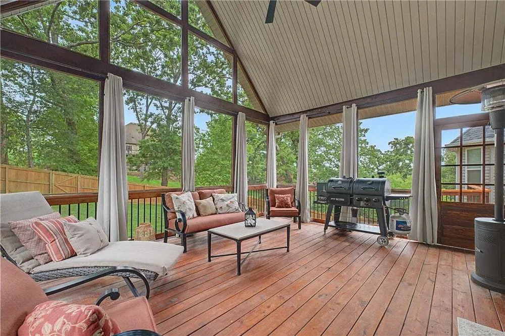 3701 NW Creekstone Blvd, Bentonville, AR 72712