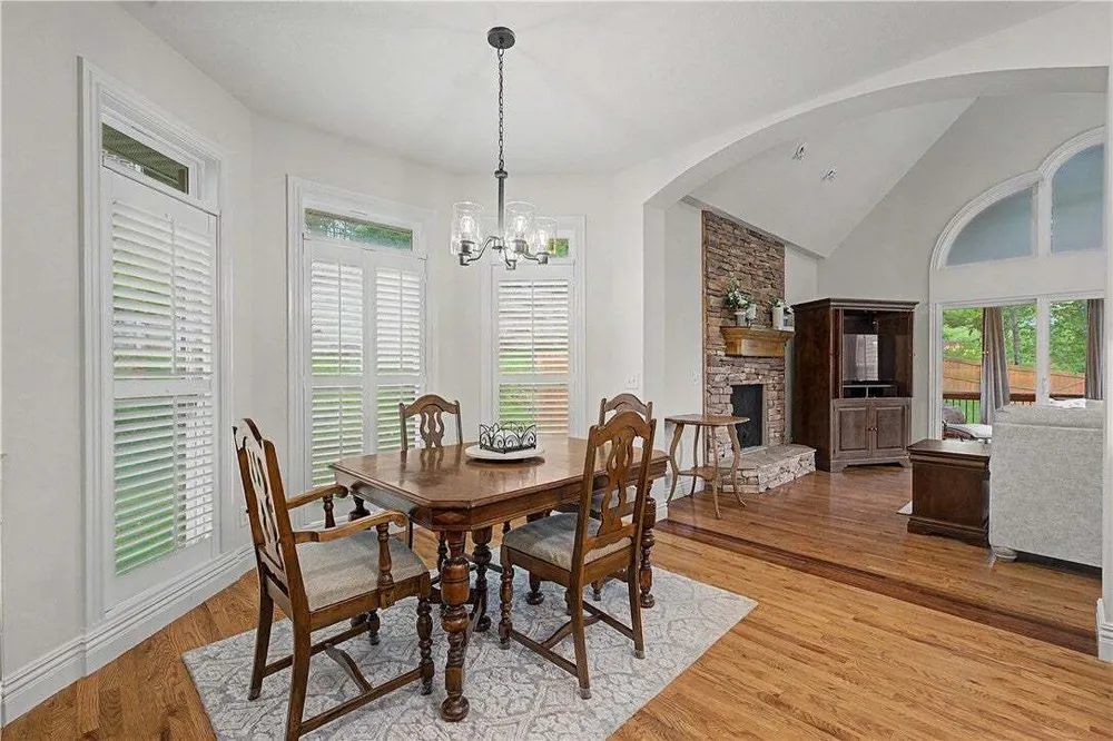 3701 NW Creekstone Blvd, Bentonville, AR 72712