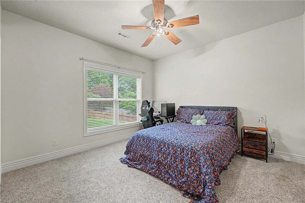 3701 NW Creekstone Blvd, Bentonville, AR 72712