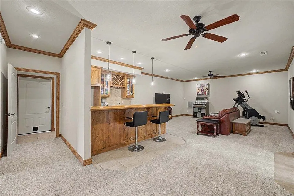 3701 NW Creekstone Blvd, Bentonville, AR 72712
