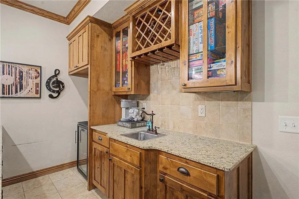 3701 NW Creekstone Blvd, Bentonville, AR 72712