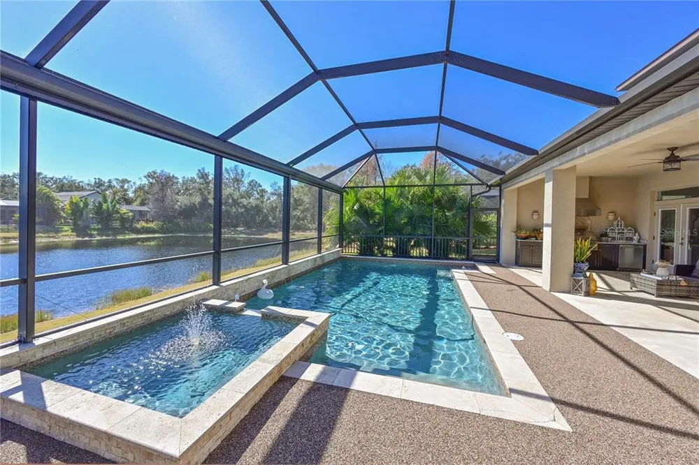 11608 8th Terrace NE, Bradenton, FL 34212