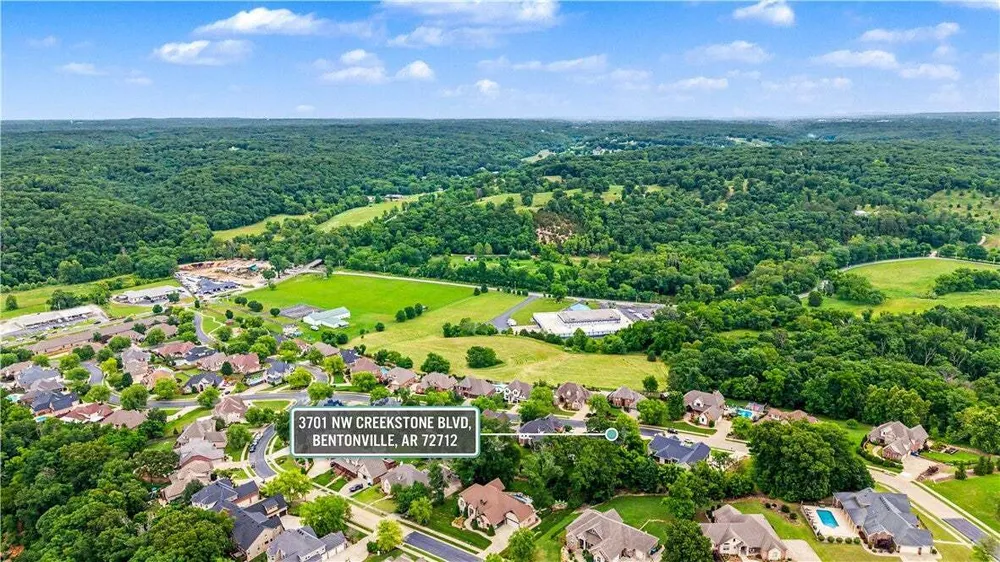 3701 NW Creekstone Blvd, Bentonville, AR 72712