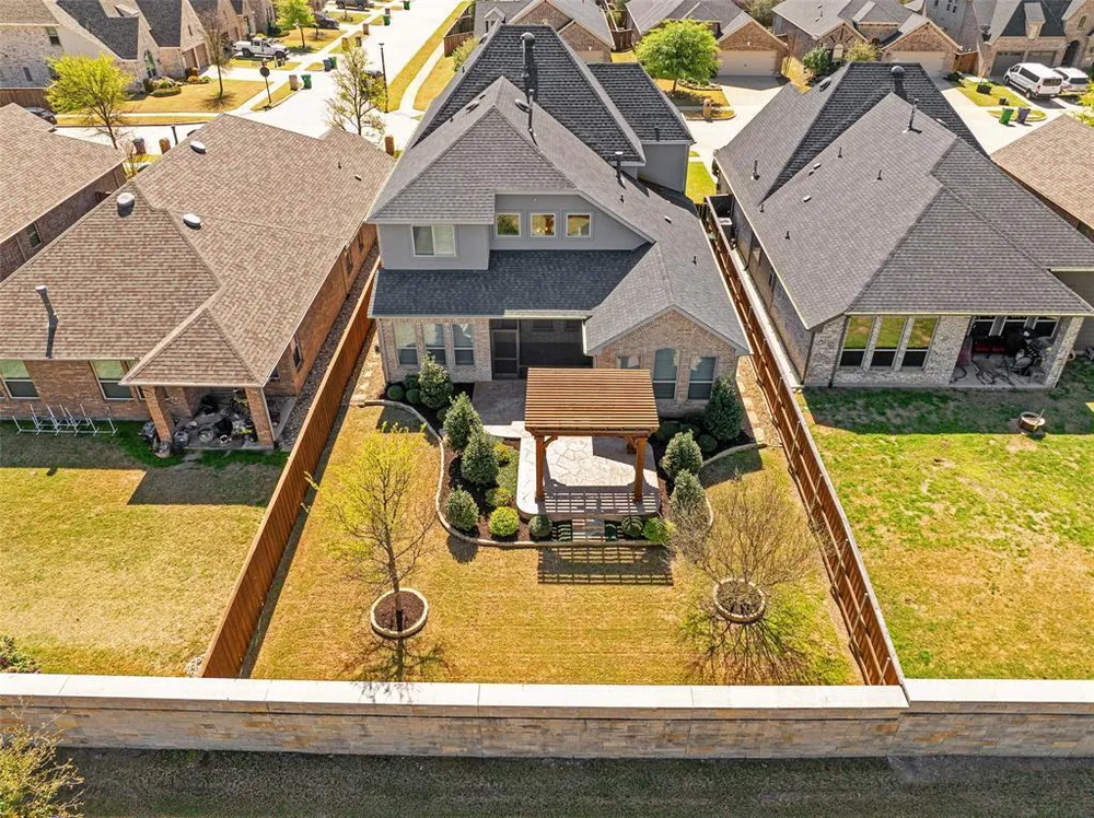 517 Lake Livingston Trail, McKinney, TX 75071