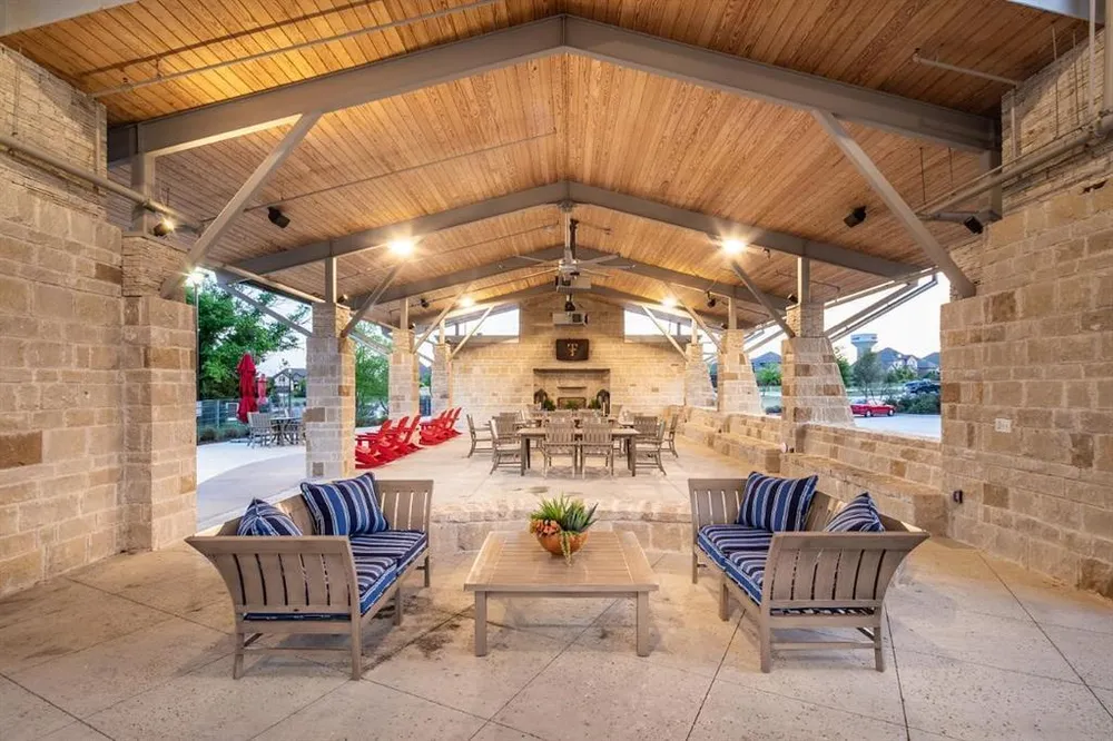517 Lake Livingston Trail, McKinney, TX 75071