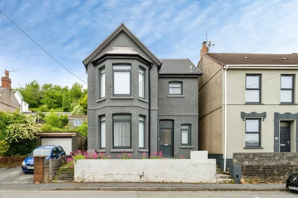 Tanygraig Road, Llanelli, Carmarthens...