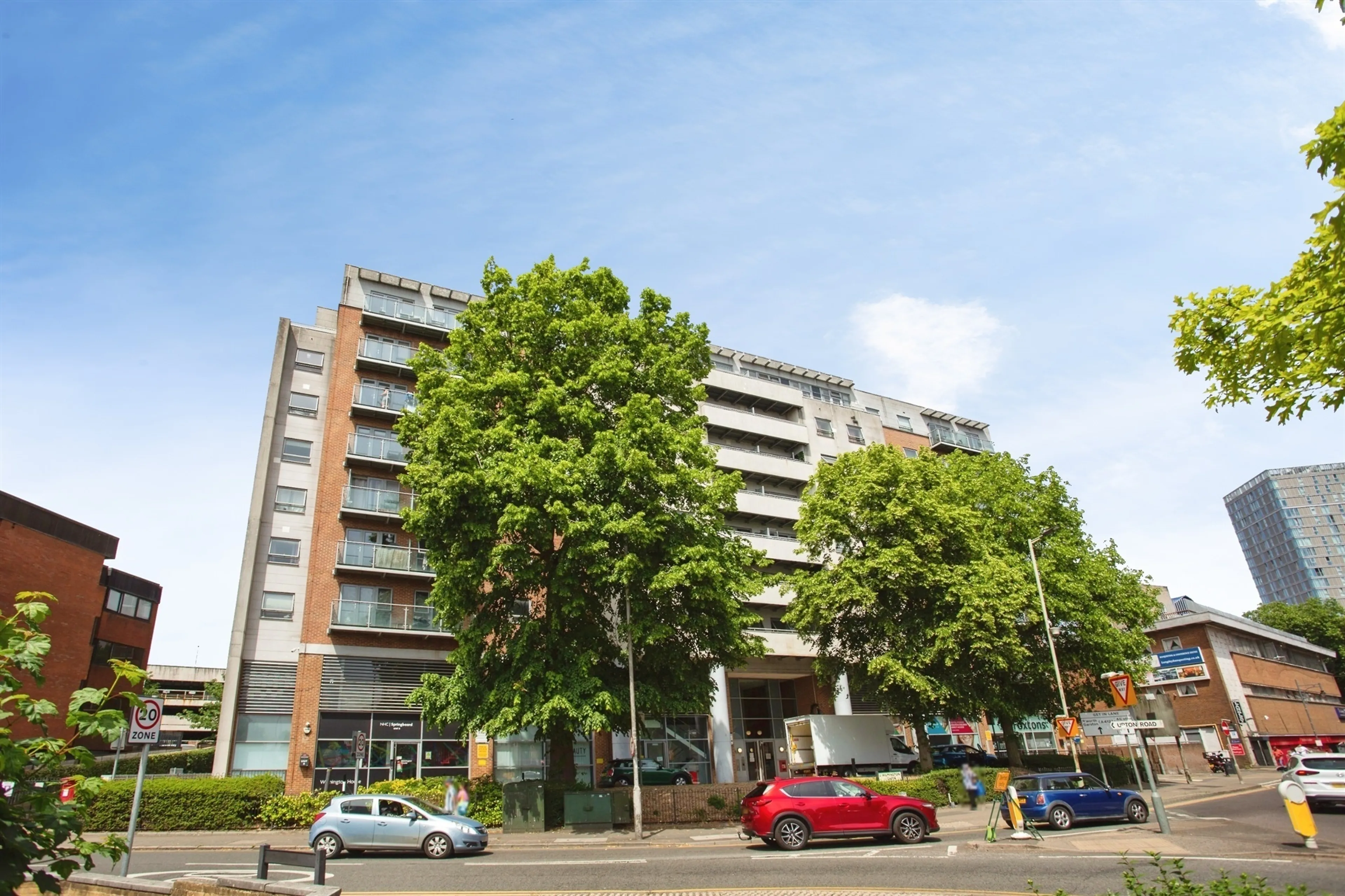 Property photo 0
