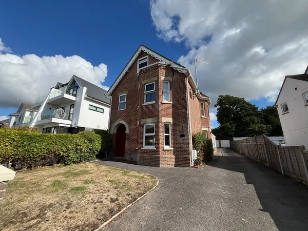 Sandbanks Road, Poole