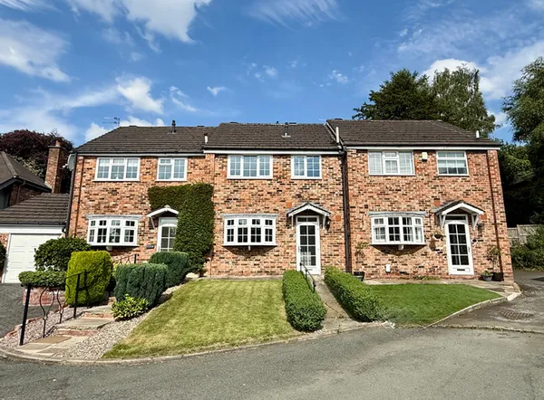 Beech Cottages, Lydiat Lane, Alderley...