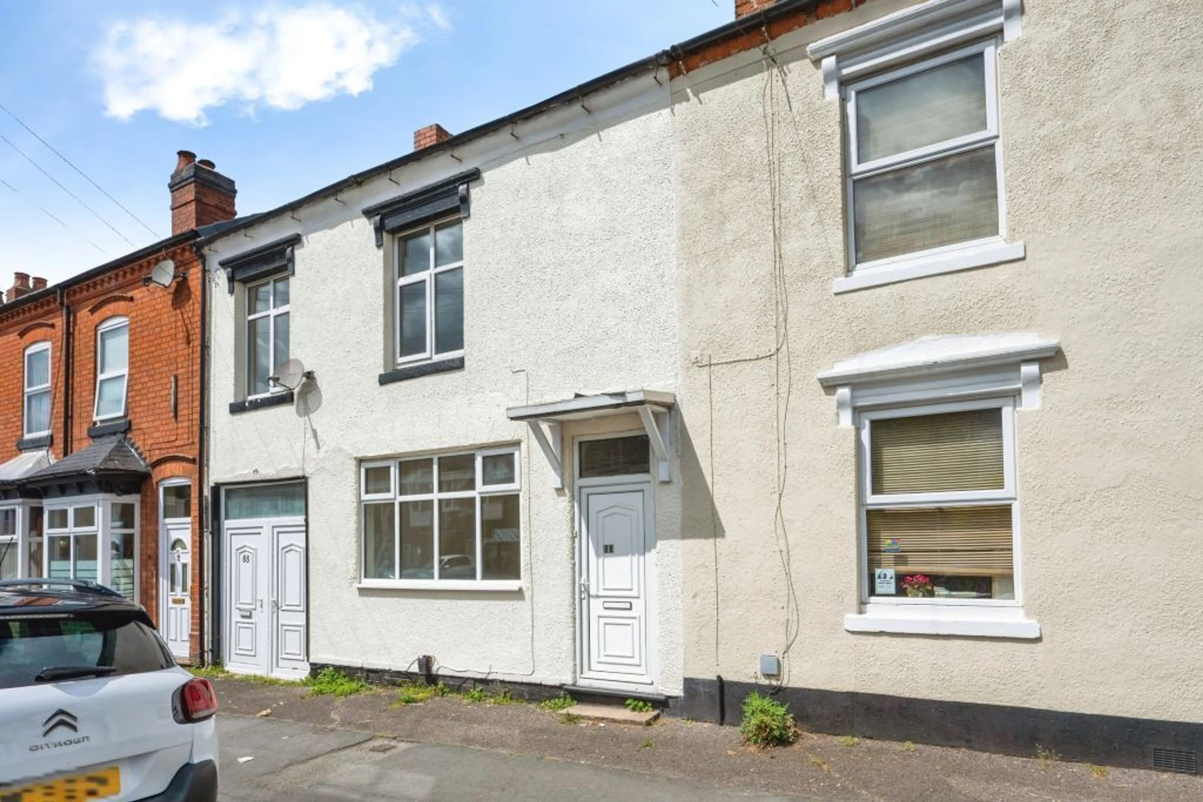 Property photo 0
