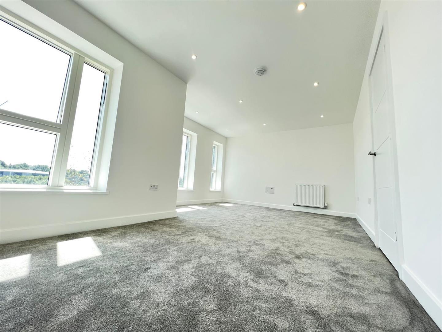 Inkwell Avenue, Watford Image 9