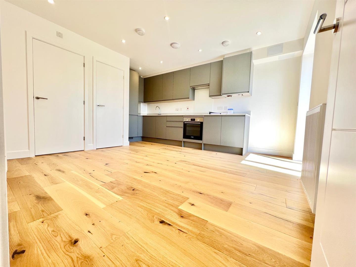 Inkwell Avenue, Watford Image 11