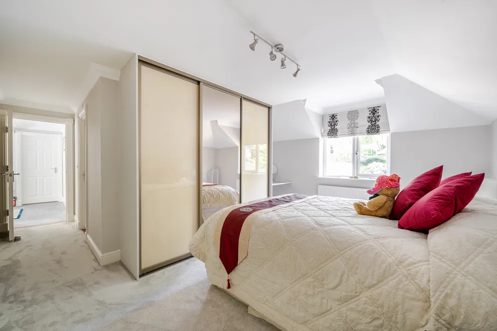 Longridge View, Chipstead, CR5 photo 8