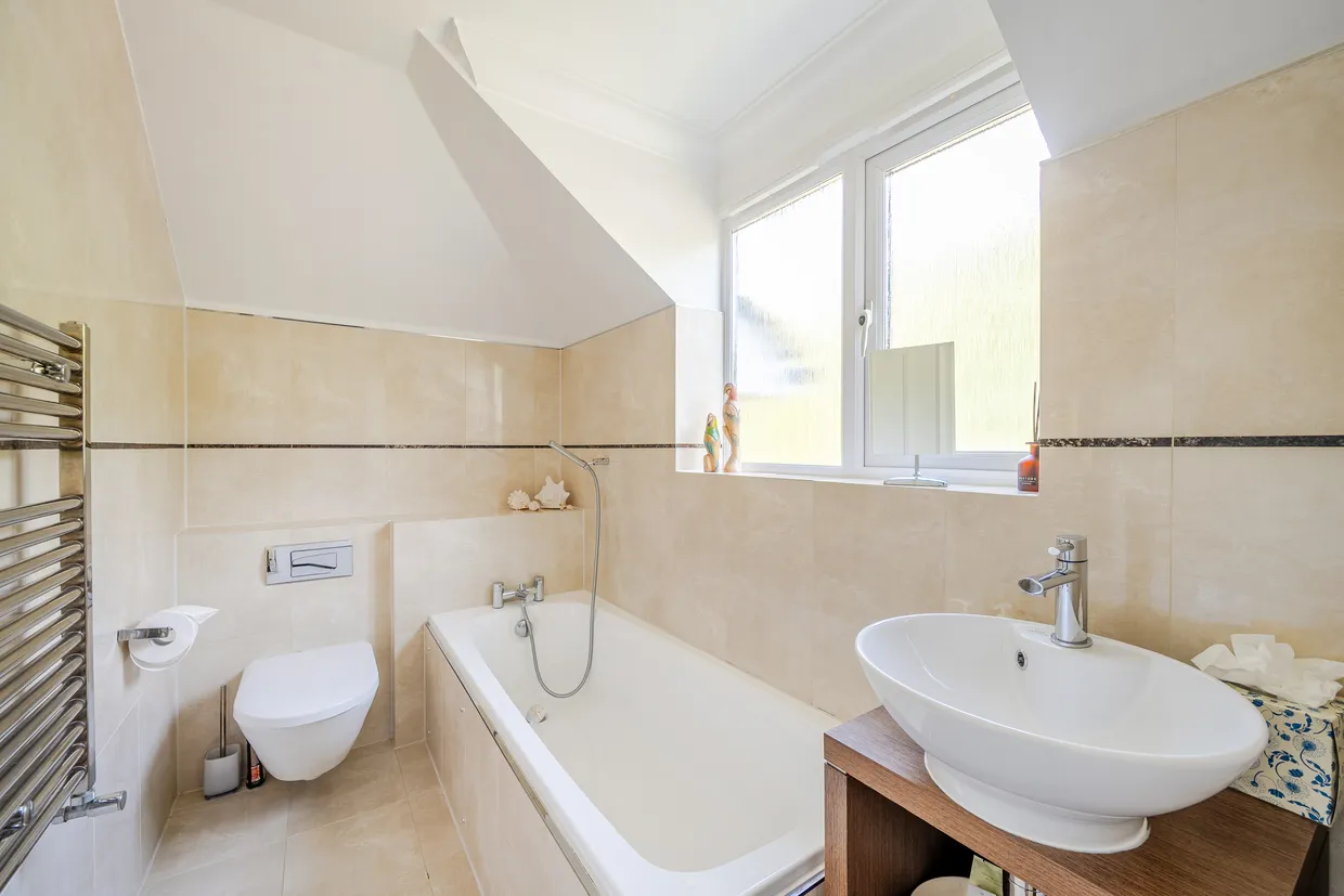 Longridge View, Chipstead, CR5 photo 12