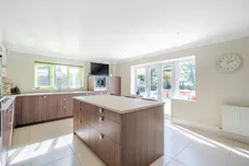 Longridge View, Chipstead, CR5 photo 16