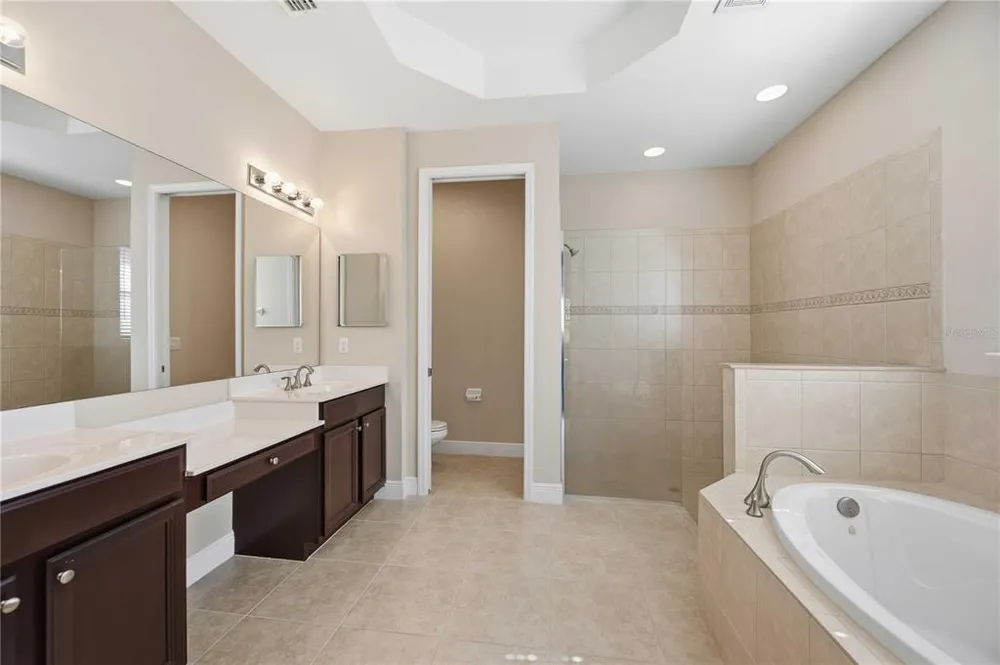 1122 Cielo Ct, Venice, FL 34275