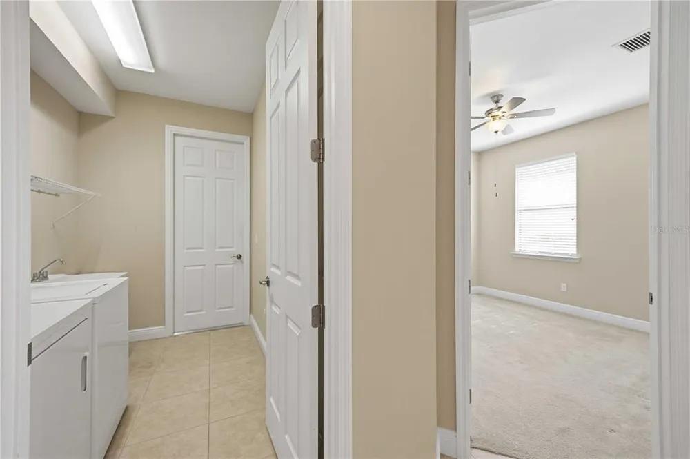 1122 Cielo Ct, Venice, FL 34275