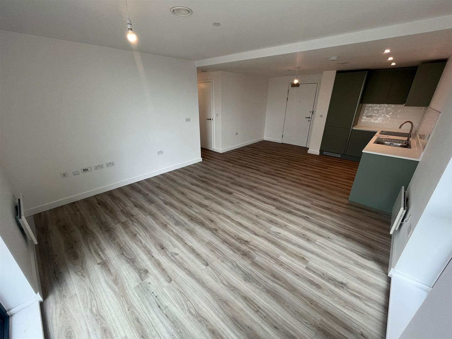 Calibra Court, Luton Image 1