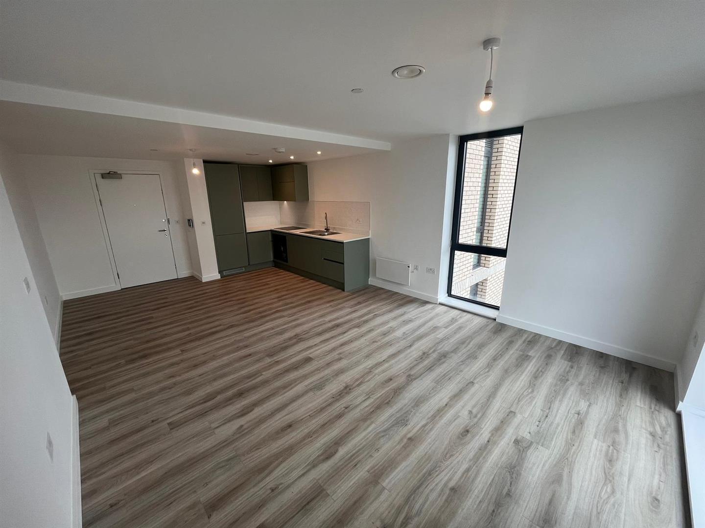 Calibra Court, Luton Image 2