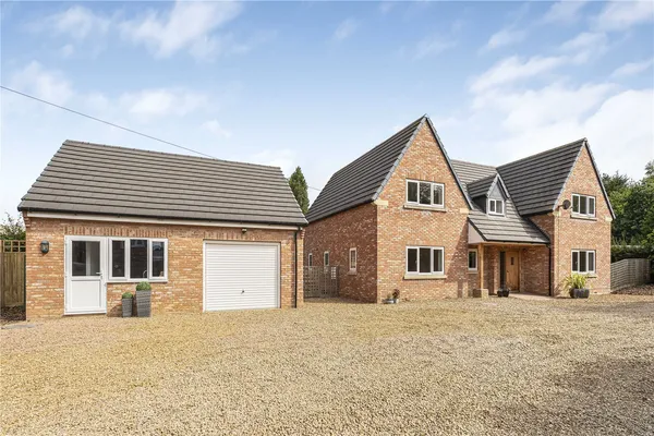 Sandy Hill Lane, Moulton, NN3 photo 1