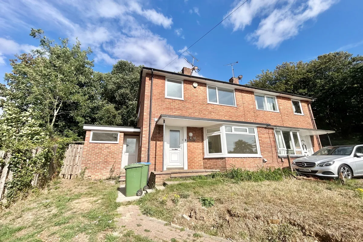 Leybourne Avenue, SOUTHAMPTON