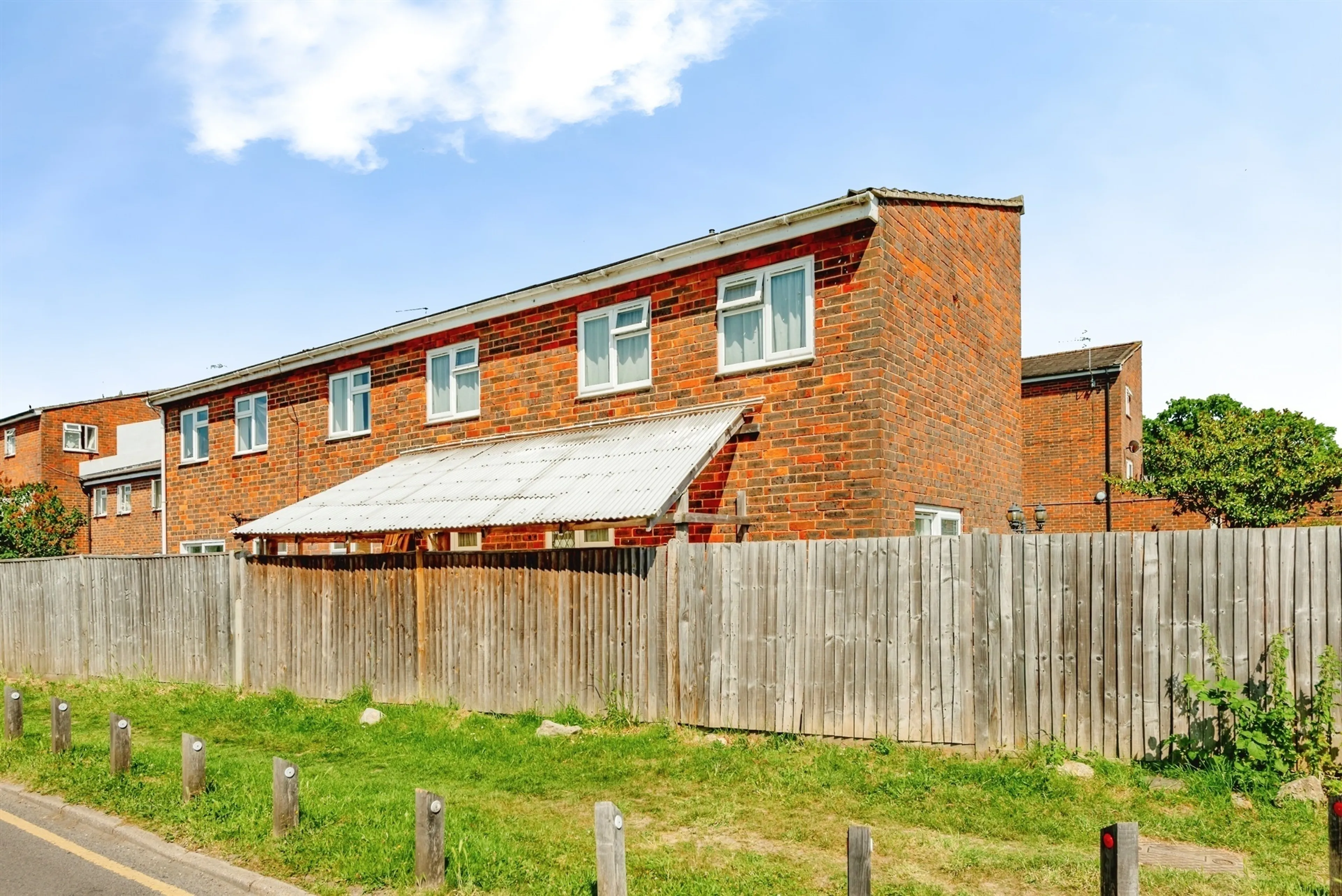 Property photo 0