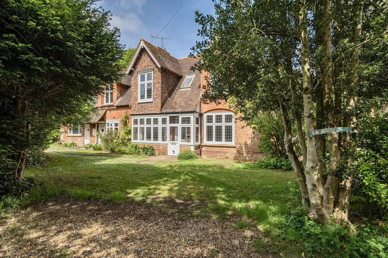 Flanchford Road, Reigate, RH2 photo 12