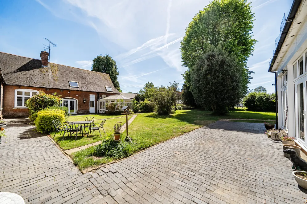 Flanchford Road, Reigate, RH2 photo 17
