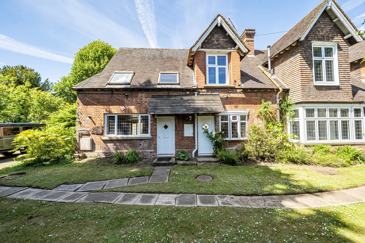 Flanchford Road, Reigate, RH2 photo 18