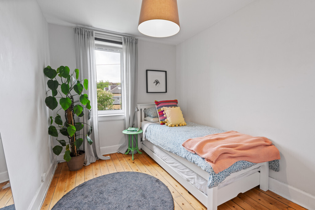 46 Logie Green Road, Canonmills, Edinburgh, EH7 4HD Image 16
