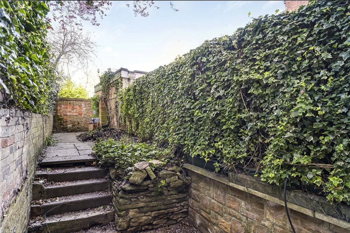 London Place, Oxford, Oxfordshire, OX4