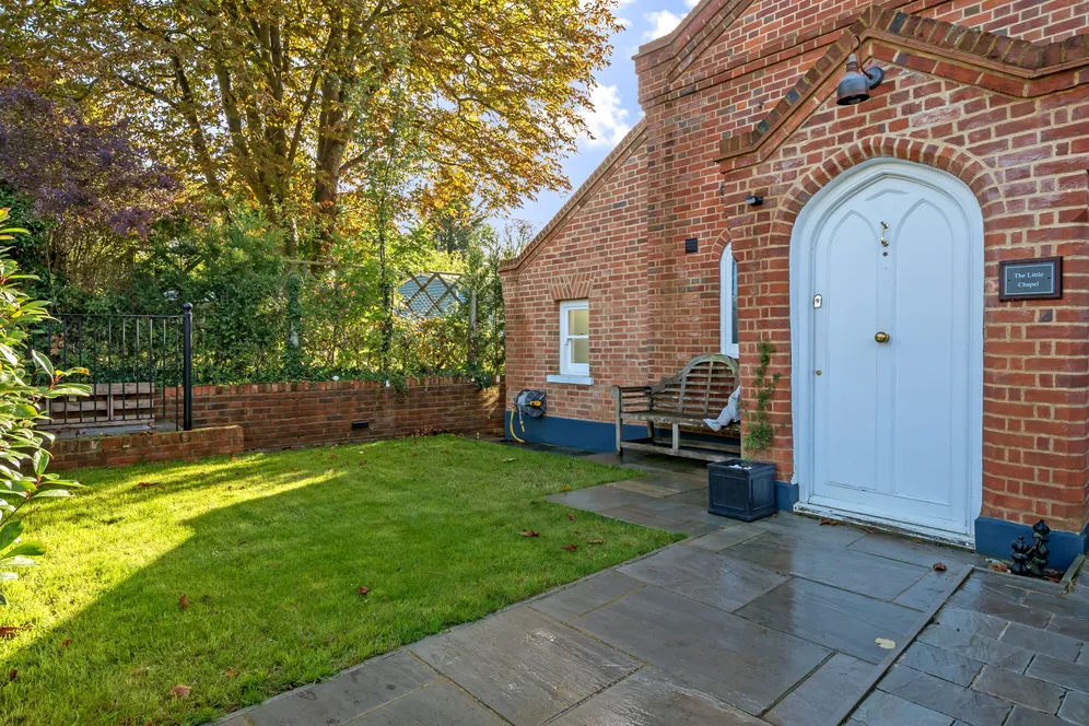 Paley Street, Maidenhead, SL6 photo 13