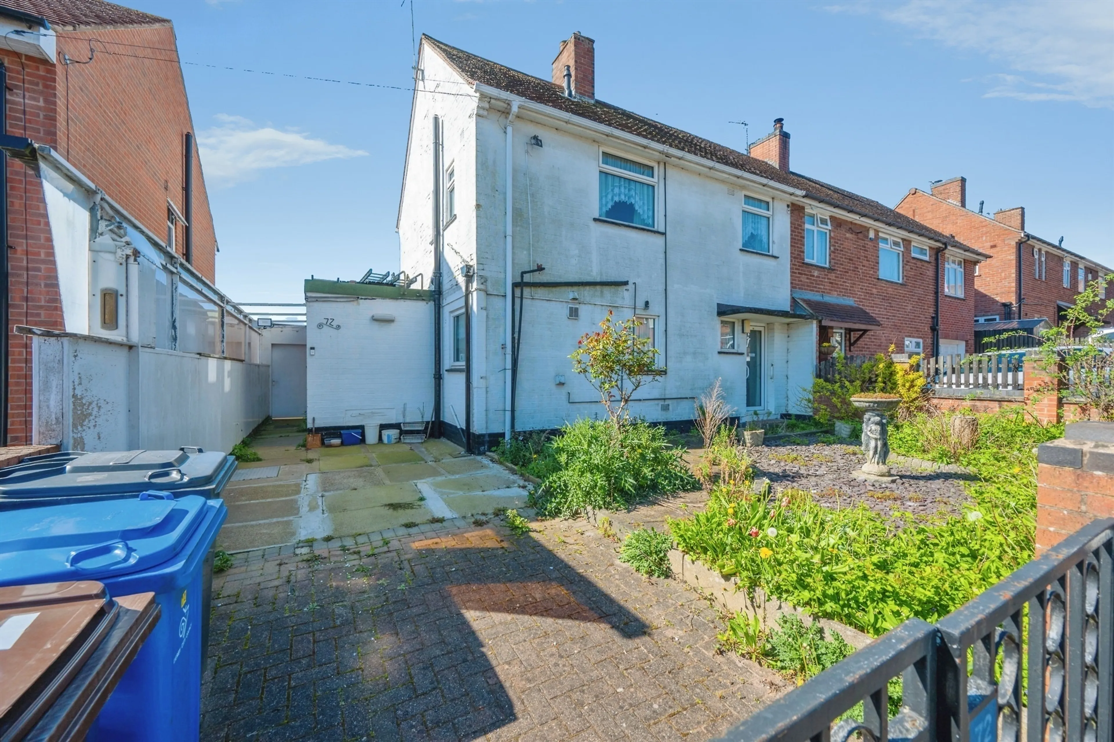 Property photo 0