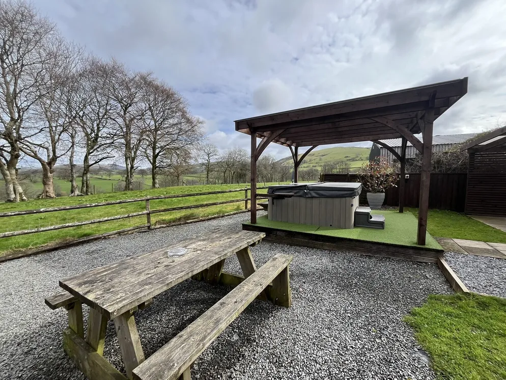 Property carousel item 36