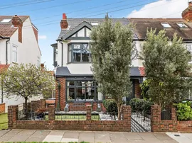 Cherrywood Lane, Morden thumb 3