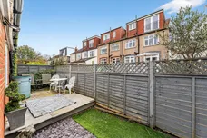 Cherrywood Lane, Morden