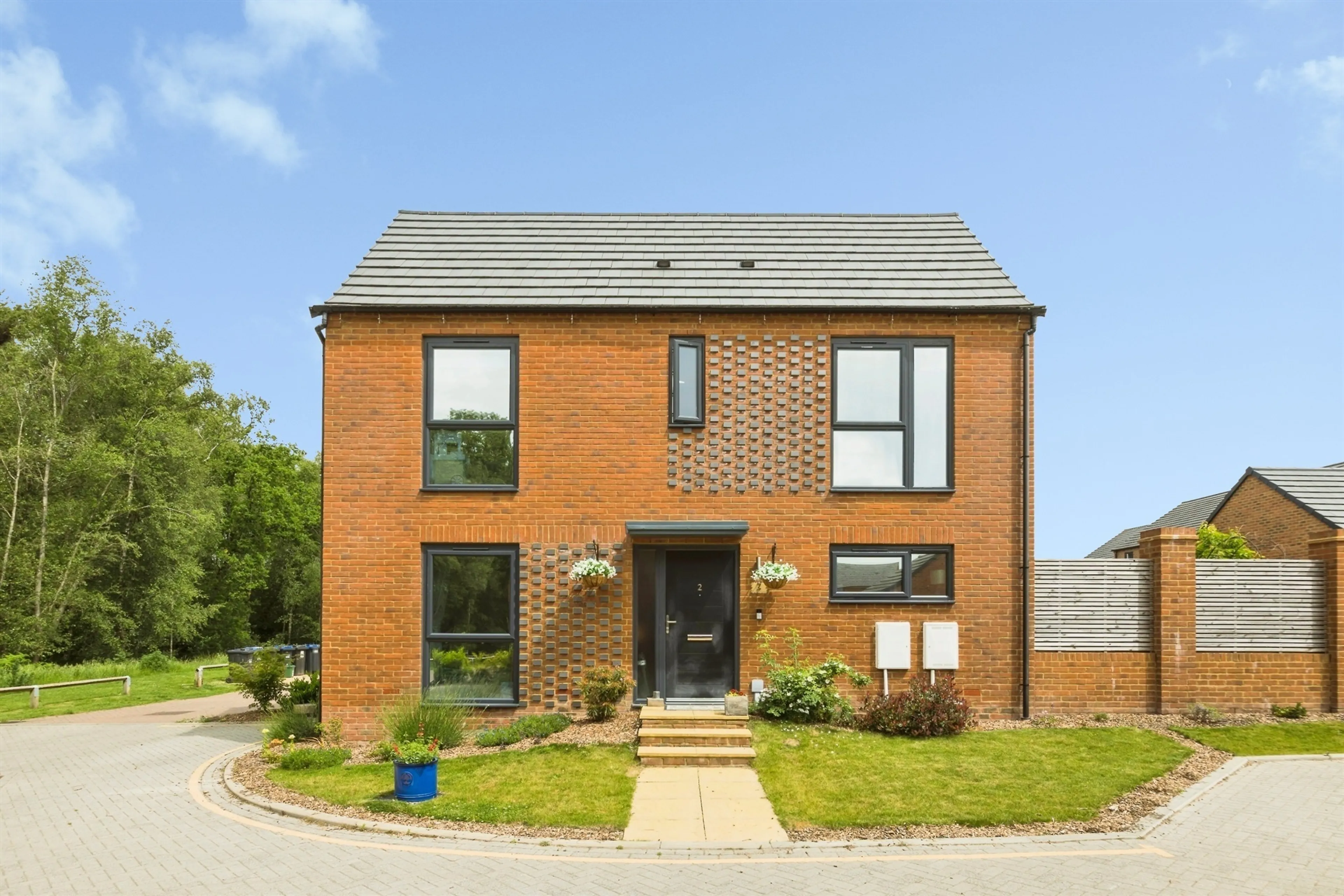 Property photo 0
